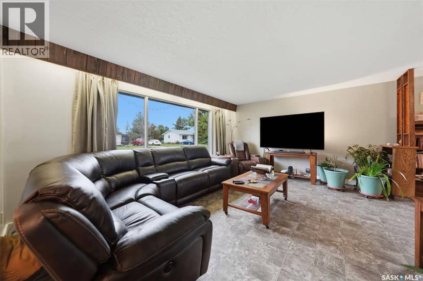 218 Princess AVENUE W, Hafford, photo 5
