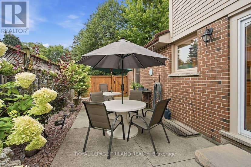 7 Glenview Crescent — photo 35 of 40