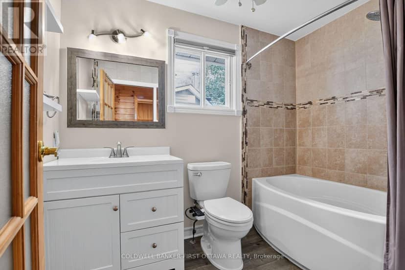 172 Richards Lane — photo 34 of 40
