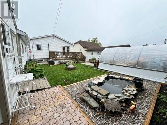 7 Fourth Street, Red Lake, photo 3