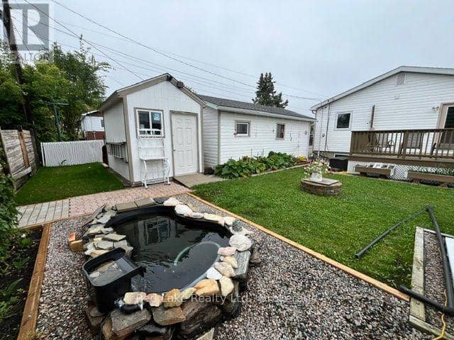 7 Fourth Street, Red Lake, photo 4