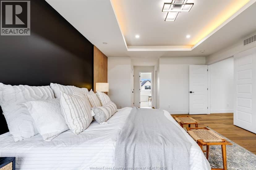 225 Cowan COURT — photo 32 of 40