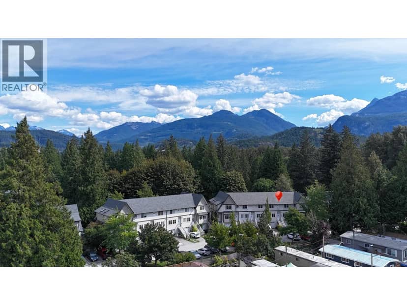 34 1800 MAMQUAM ROAD, Squamish