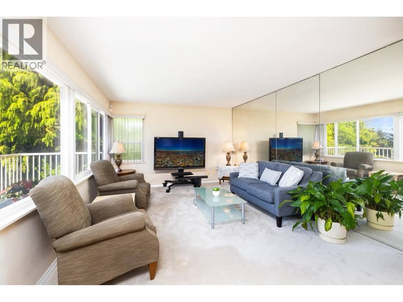 454 MONTERAY AVENUE, North Vancouver, photo 4