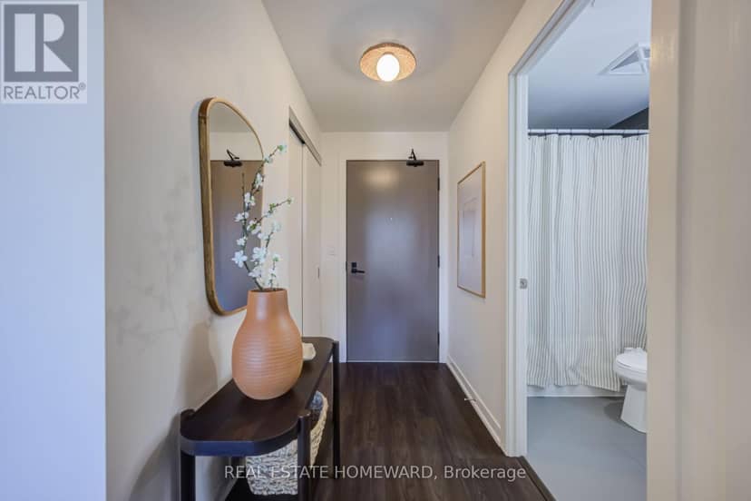 309 - 223 St Clair Avenue W, Toronto, photo 3
