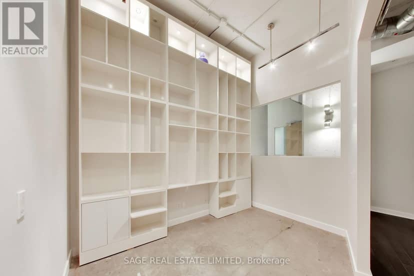 521 - 155 Dalhousie Street — photo 16 of 40