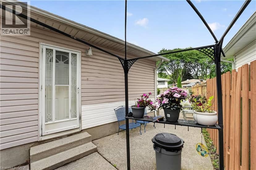6231 JOHNSON Drive — photo 33 of 40