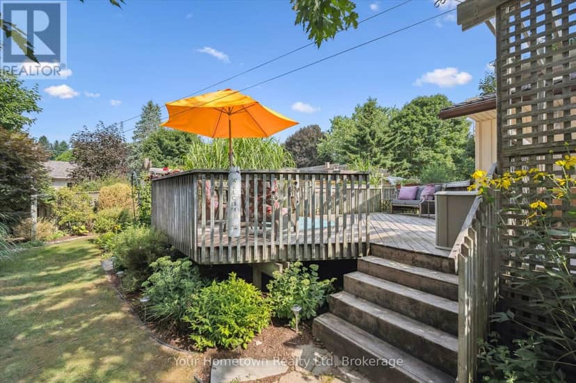 220 Colborne Street — photo 37 of 40