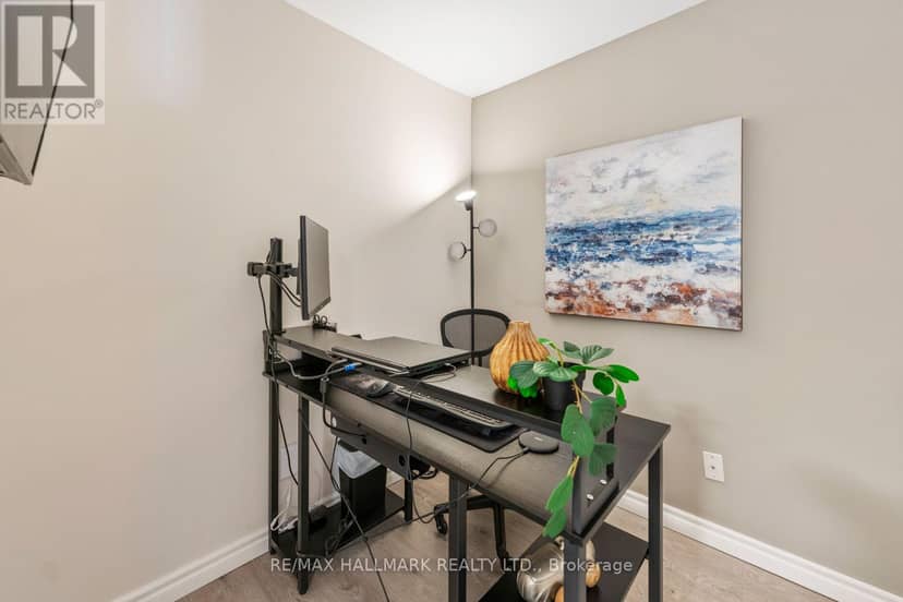 LPH6 - 75 King William Crescent — photo 6 of 33