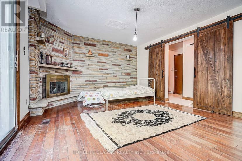69 Elm Avenue — photo 18 of 27
