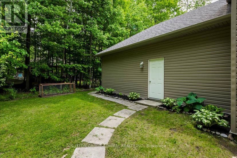 79 Forest Circle — photo 5 of 32