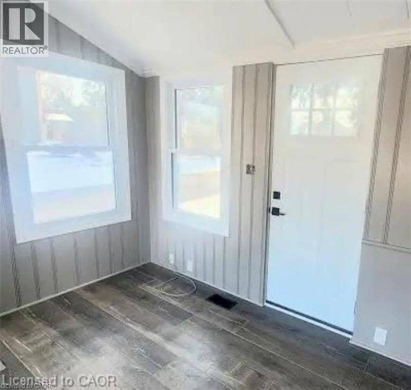 96 ORCHARD Avenue — photo 10 of 35