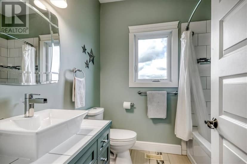 41 Bay Street — photo 19 of 40