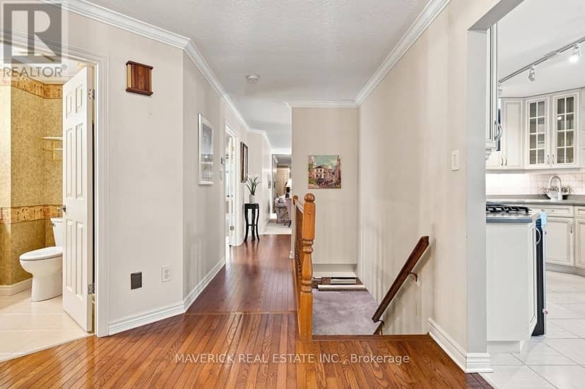 49 - 163 Pine Valley Drive, London South, photo 7