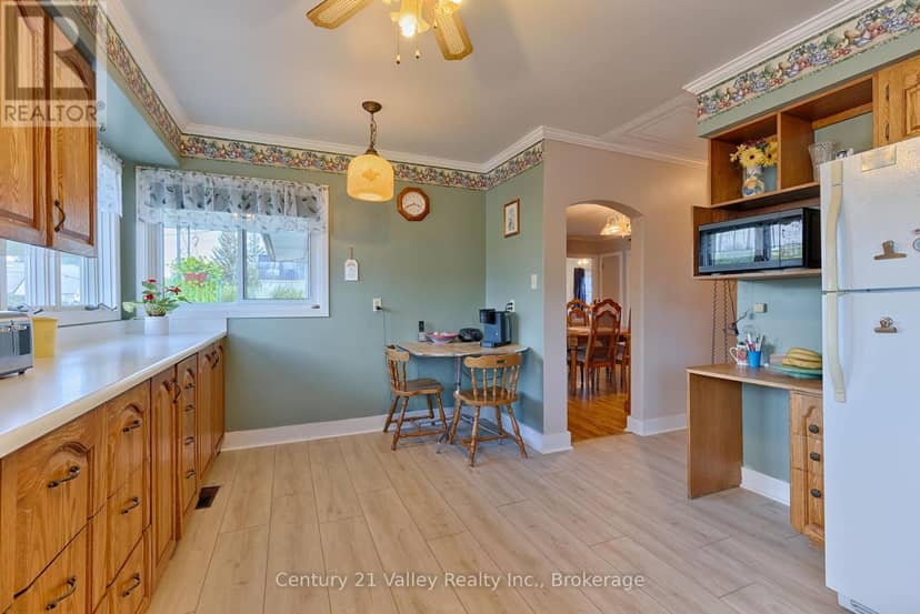 2032 Foresters Falls Road — photo 14 of 40