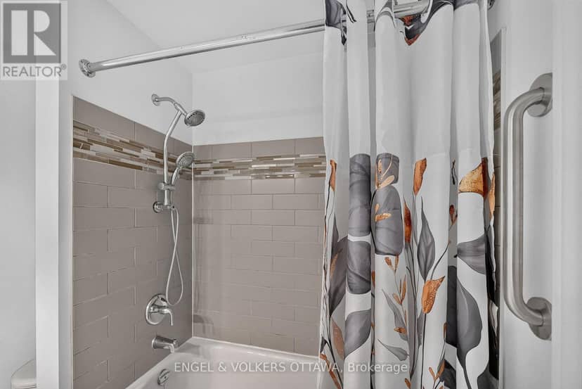 131 Bay Street — photo 23 of 34