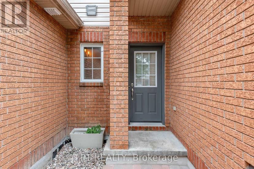 61 Tobermory Crescent, Ottawa, photo 3