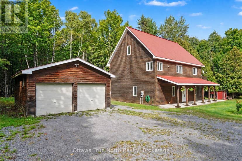 464 Dalhousie 1A Concession, Lanark Highlands, photo 2