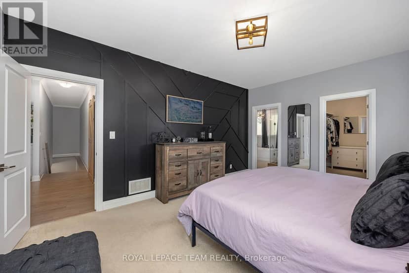 101 Stirling Crescent — photo 19 of 40