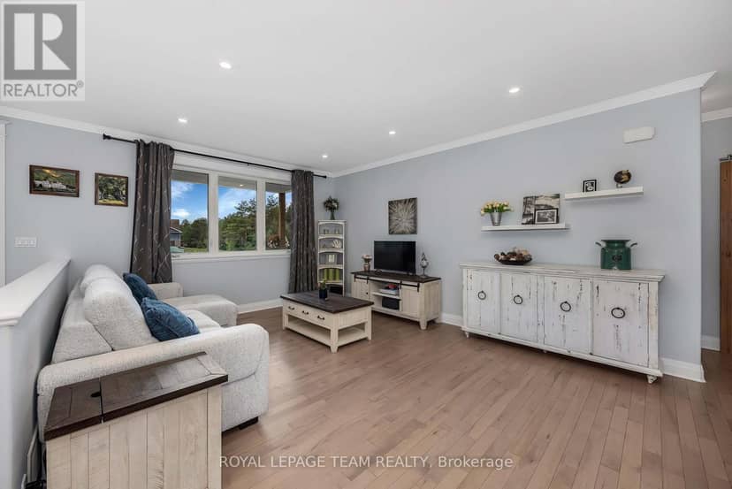 101 Stirling Crescent, North Grenville, photo 5