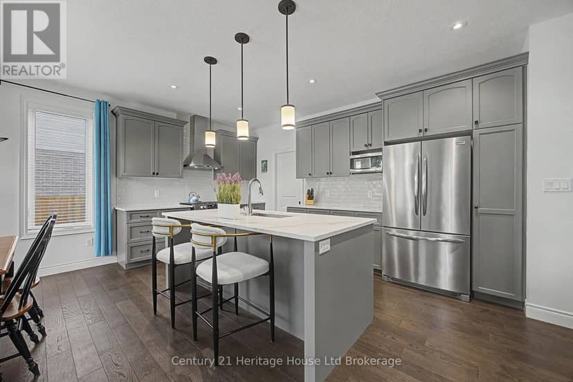 18 Darlison Drive — photo 17 of 33