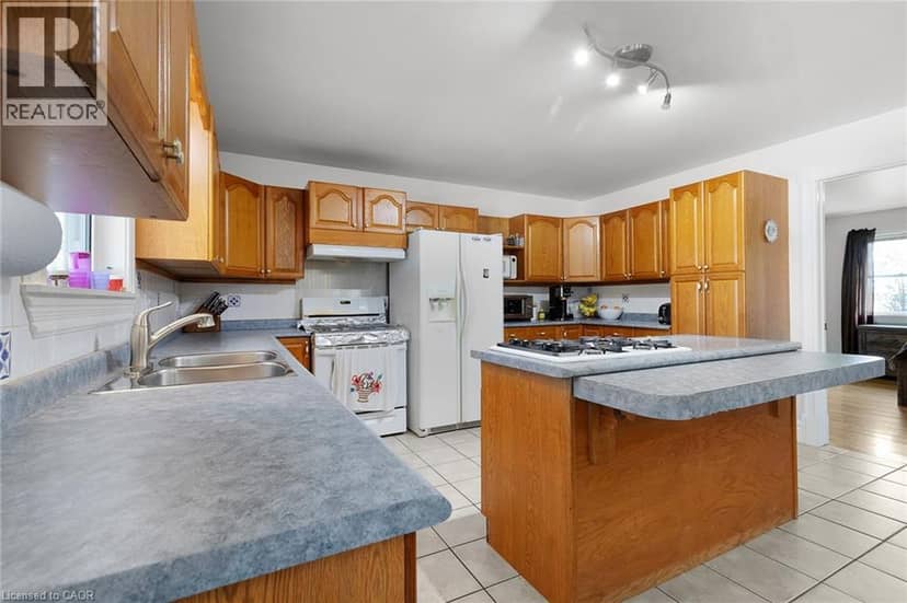 6 SCOTT Street — photo 23 of 40