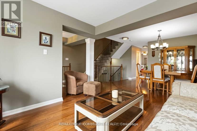 49 Latchford Way — photo 13 of 38