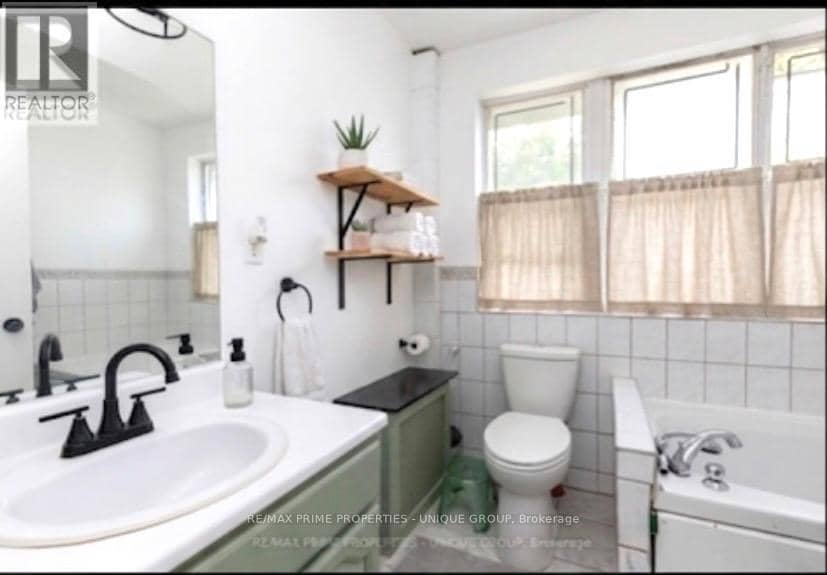 40 Jeavons Avenue — photo 31 of 40