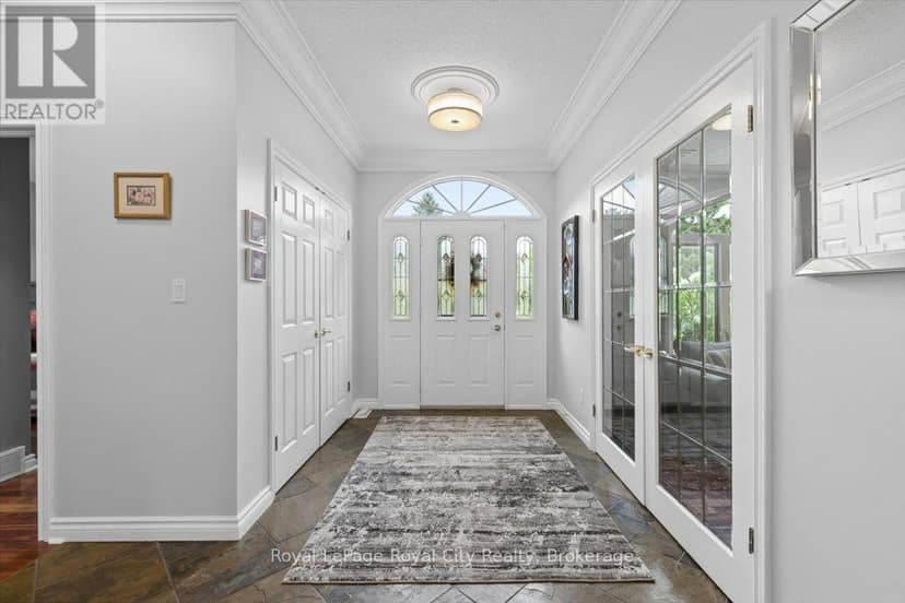 26 Bridle Path — photo 5 of 40