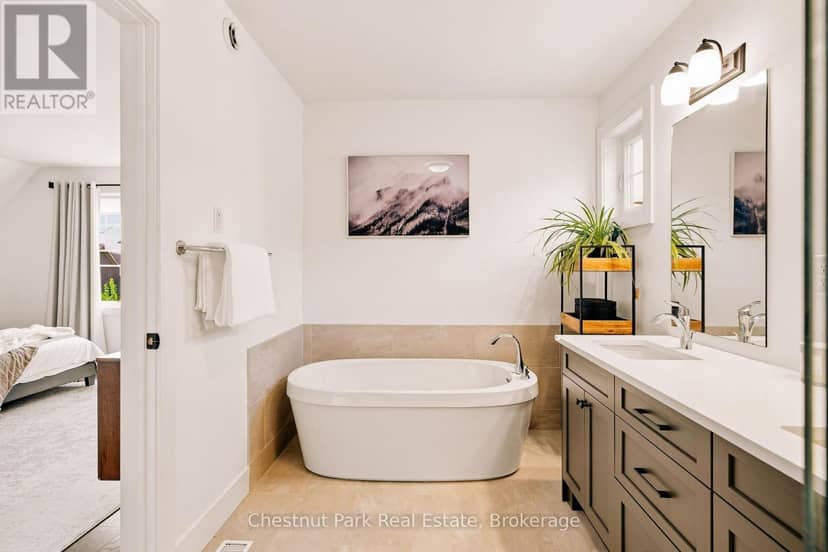 144 Black Willow Crescent — photo 16 of 40