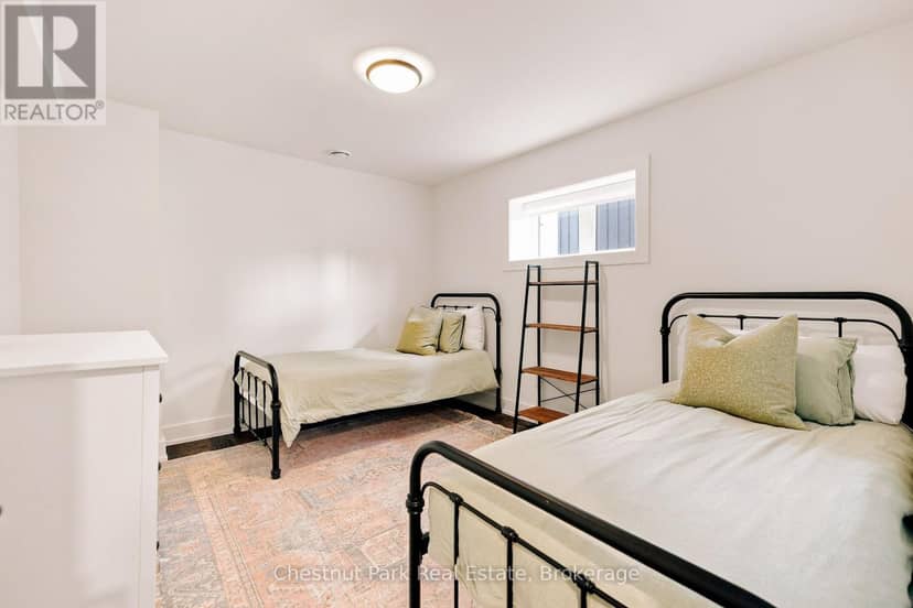144 Black Willow Crescent — photo 31 of 40