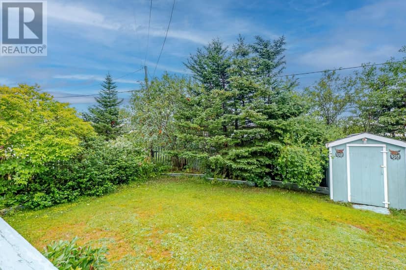 28 Sorrel Drive — photo 13 of 40