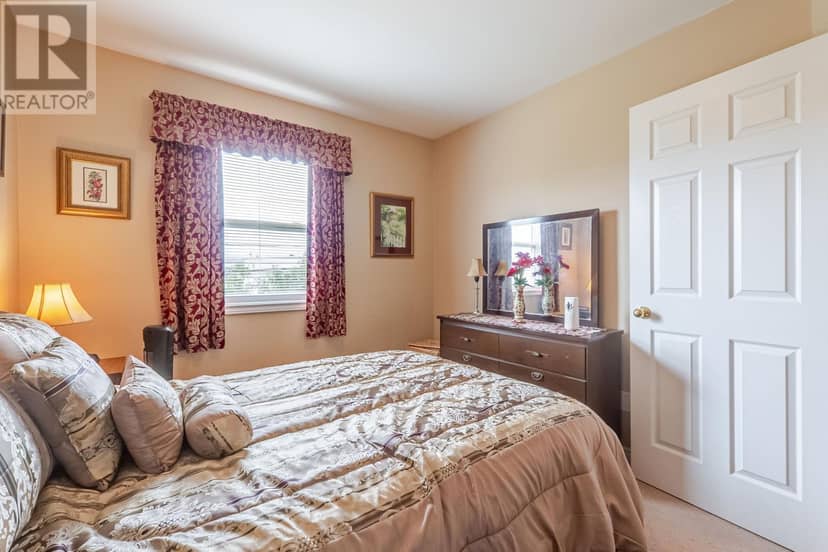 28 Sorrel Drive — photo 32 of 40