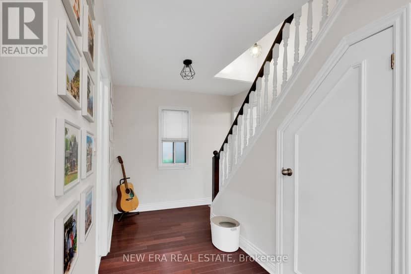 2 Foch Avenue — photo 15 of 39
