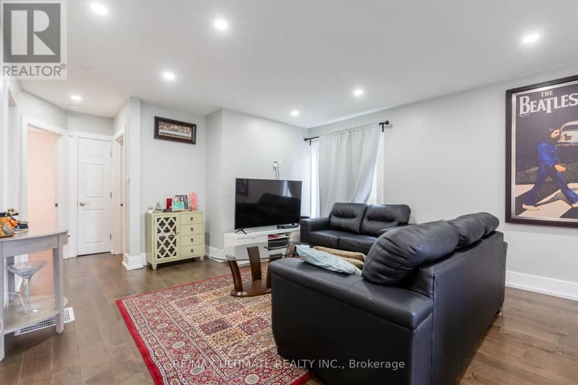 14 Nordale Crescent — photo 12 of 40