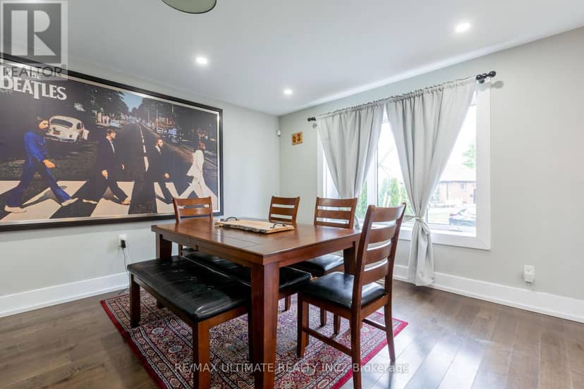 14 Nordale Crescent, Toronto, photo 8