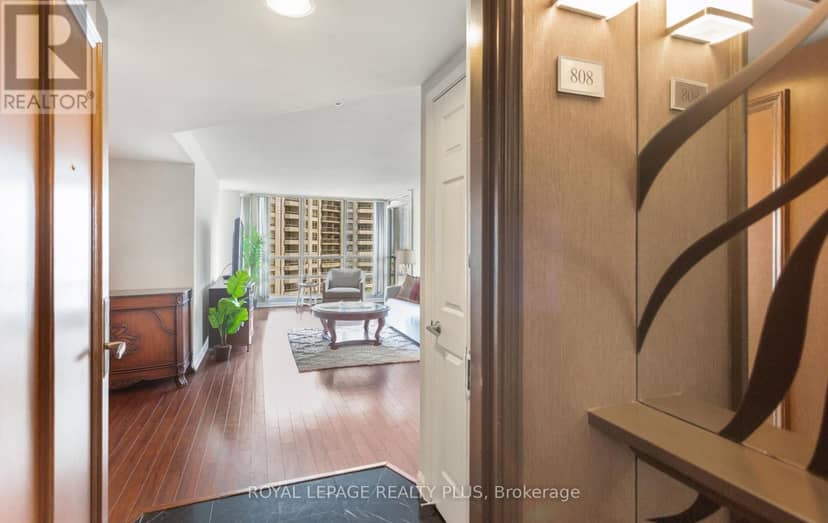 808 - 45 Kingsbridge Garden Circle — photo 5 of 40