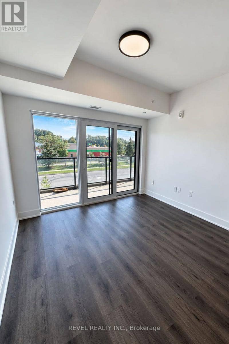 226 - 575 Conklin Road — photo 11 of 26
