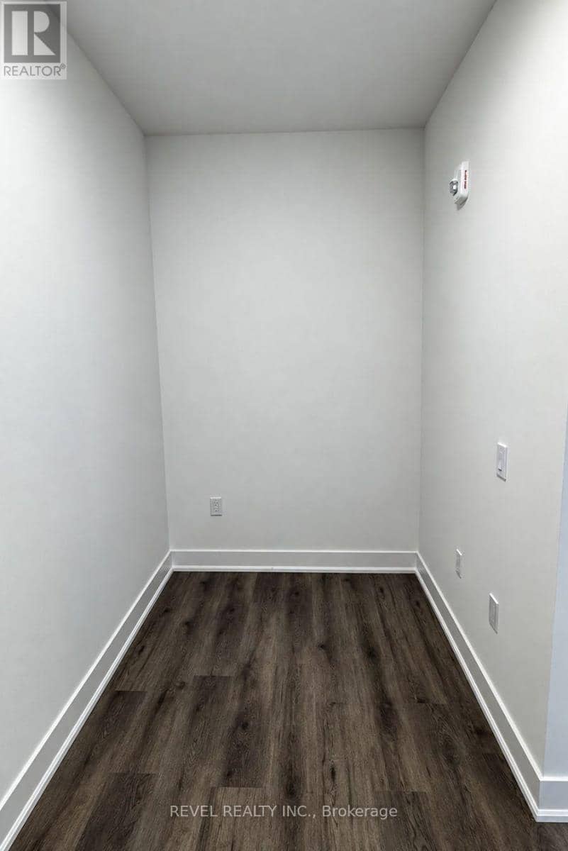 226 - 575 Conklin Road — photo 15 of 26