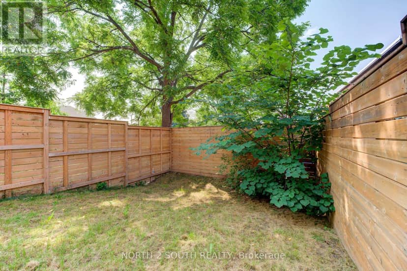 B - 3 Spring Lane — photo 39 of 40