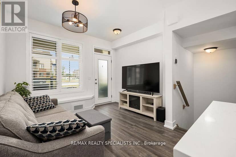 2 - 261 Skinner Road — photo 6 of 25