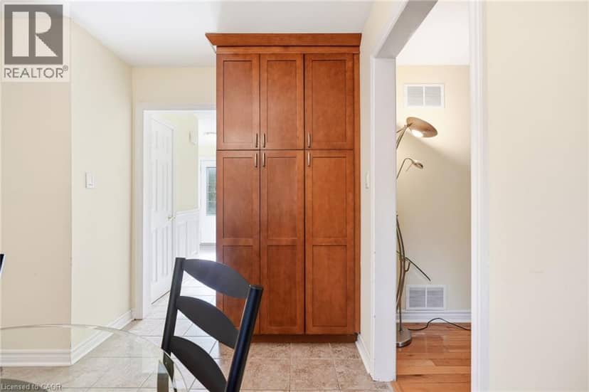 1177 GRAND Boulevard — photo 14 of 31