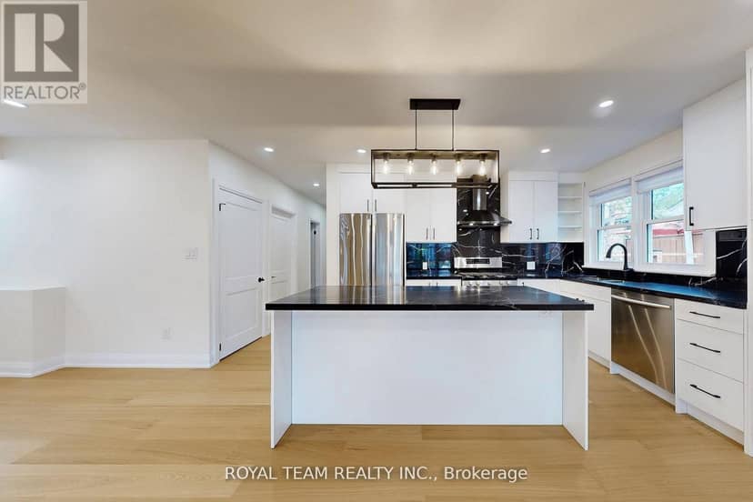 37 Markland Drive — photo 15 of 40
