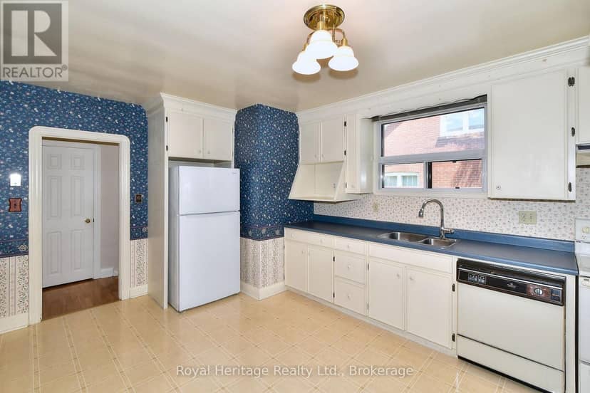 476 King George Street, Peterborough, photo 3