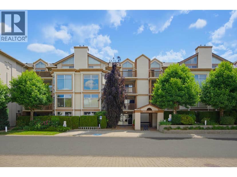 206 19131 FORD ROAD, Pitt Meadows, photo 2