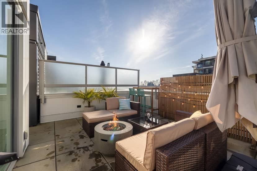 3 8693 OOLICHAN WAY, Vancouver