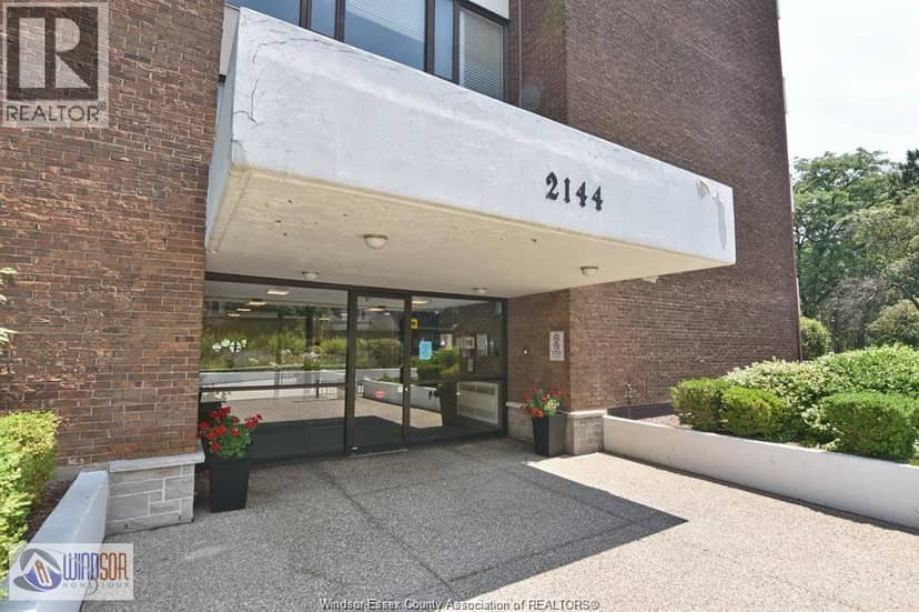 2144 PELISSIER Unit# 601 — photo 3 of 36