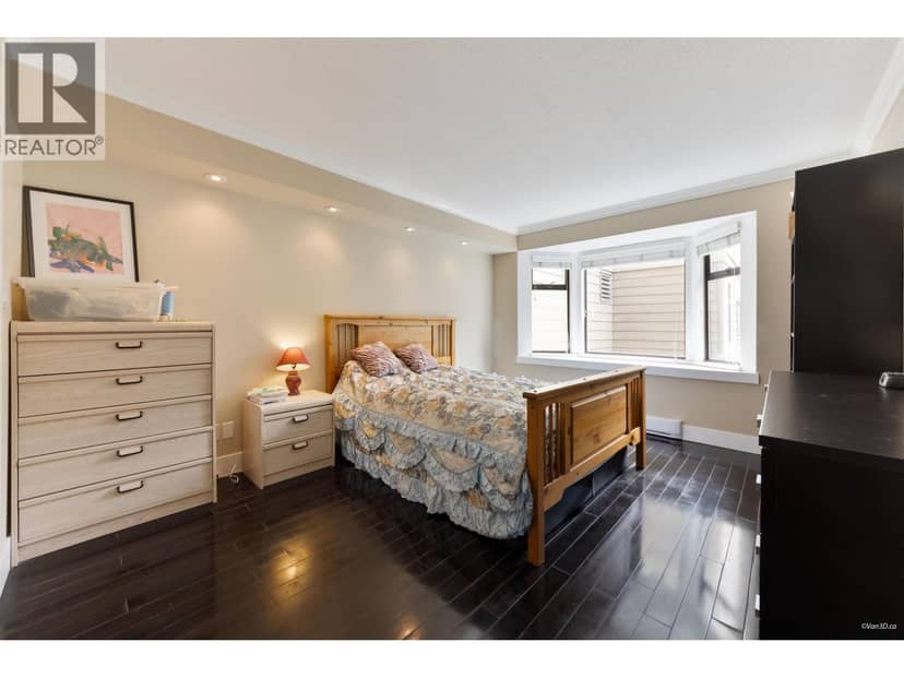 110 777 EIGHTH STREET, New Westminster, photo 6