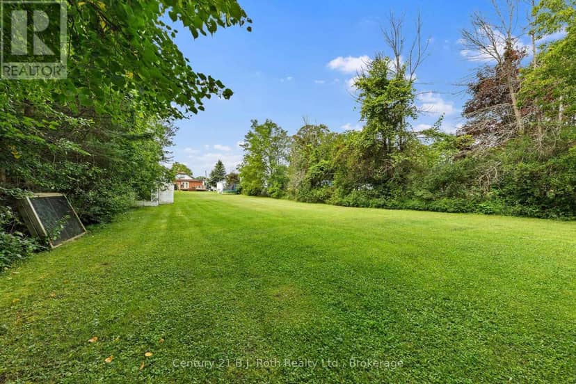 15 Lucy Street — photo 14 of 17