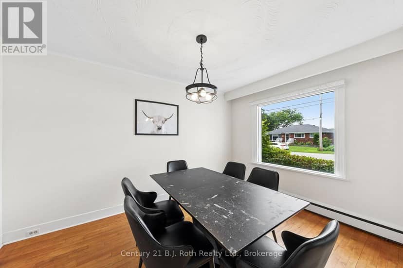 15 Lucy Street — photo 6 of 17